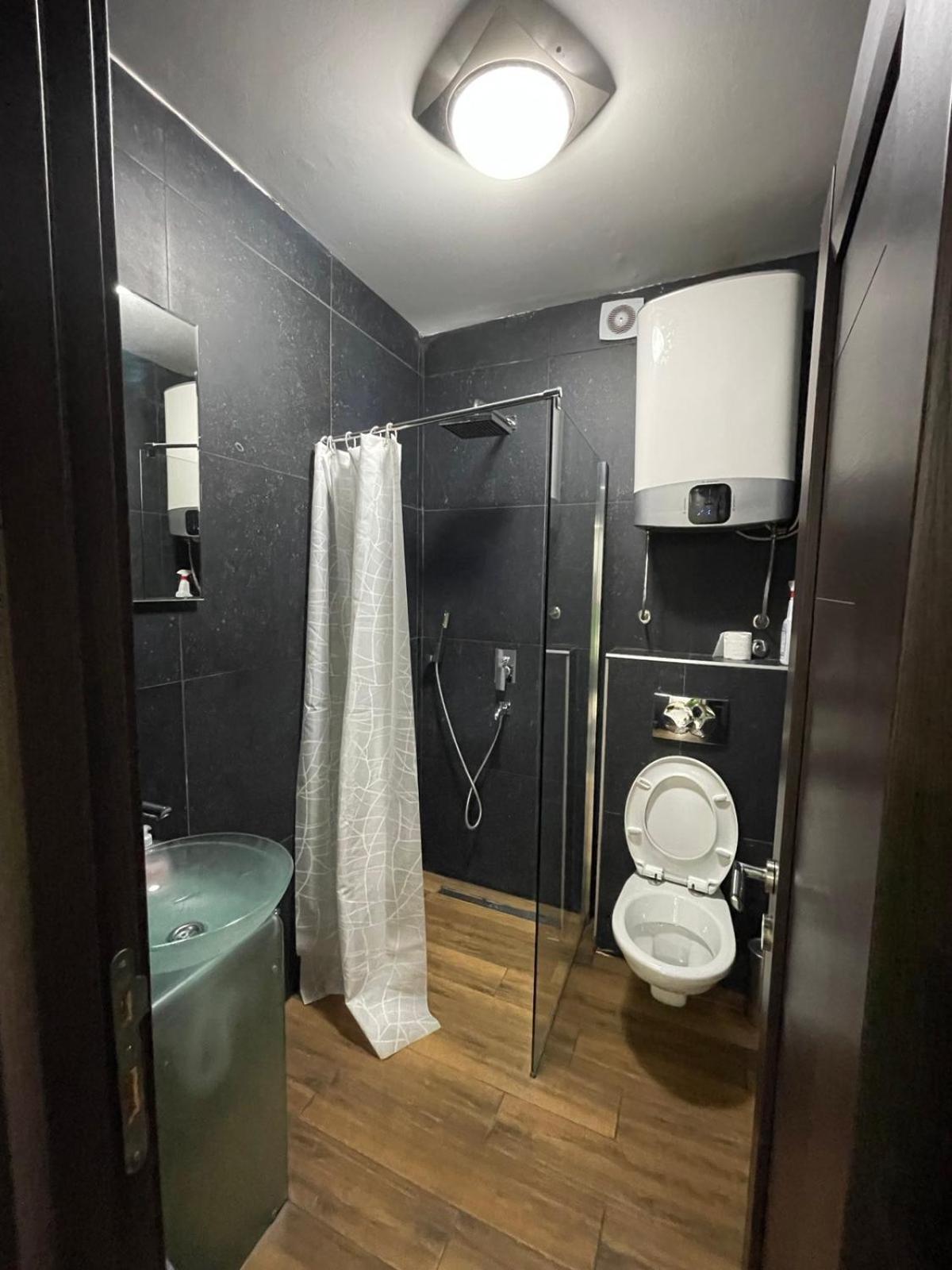 Airport Apartments Belgrade Bilik gambar