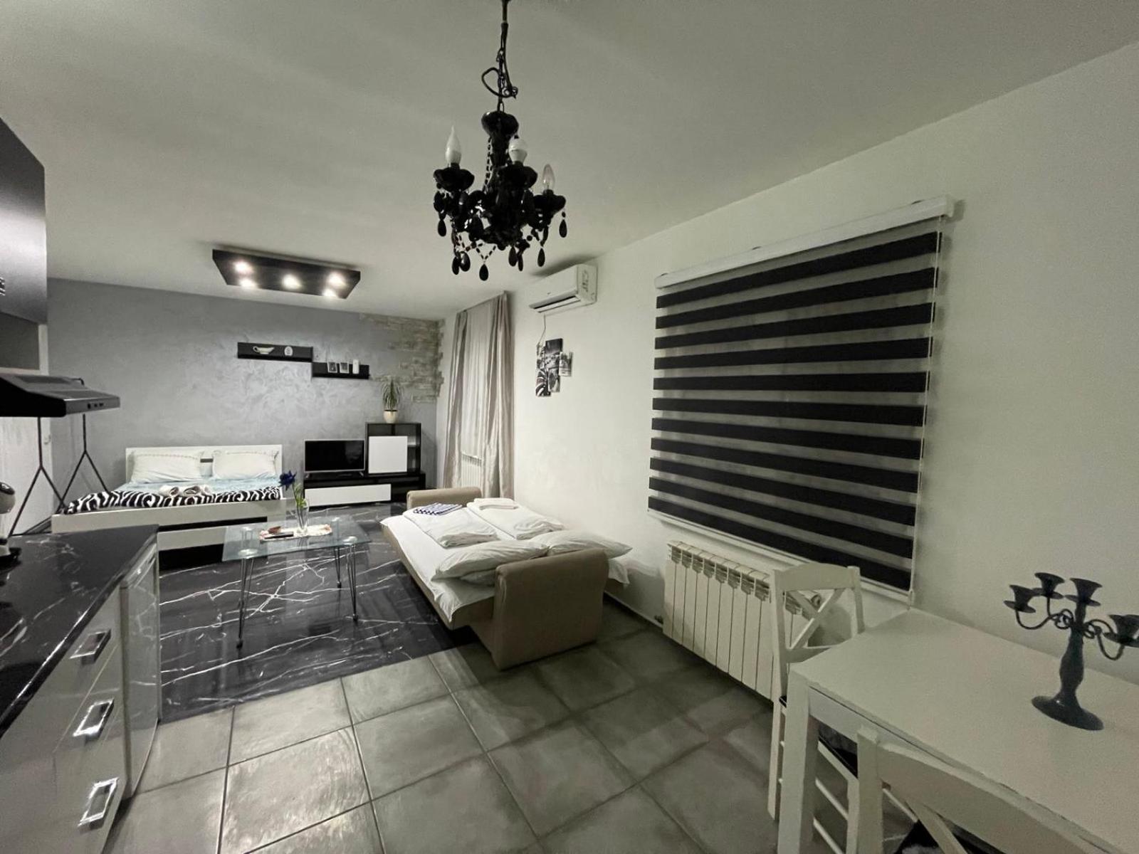 Airport Apartments Belgrade Bilik gambar