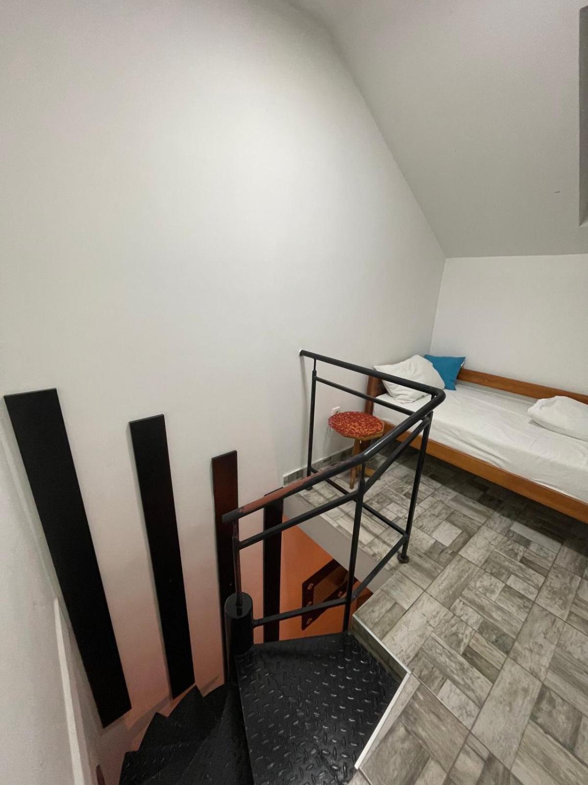 Airport Apartments Belgrade Bilik gambar