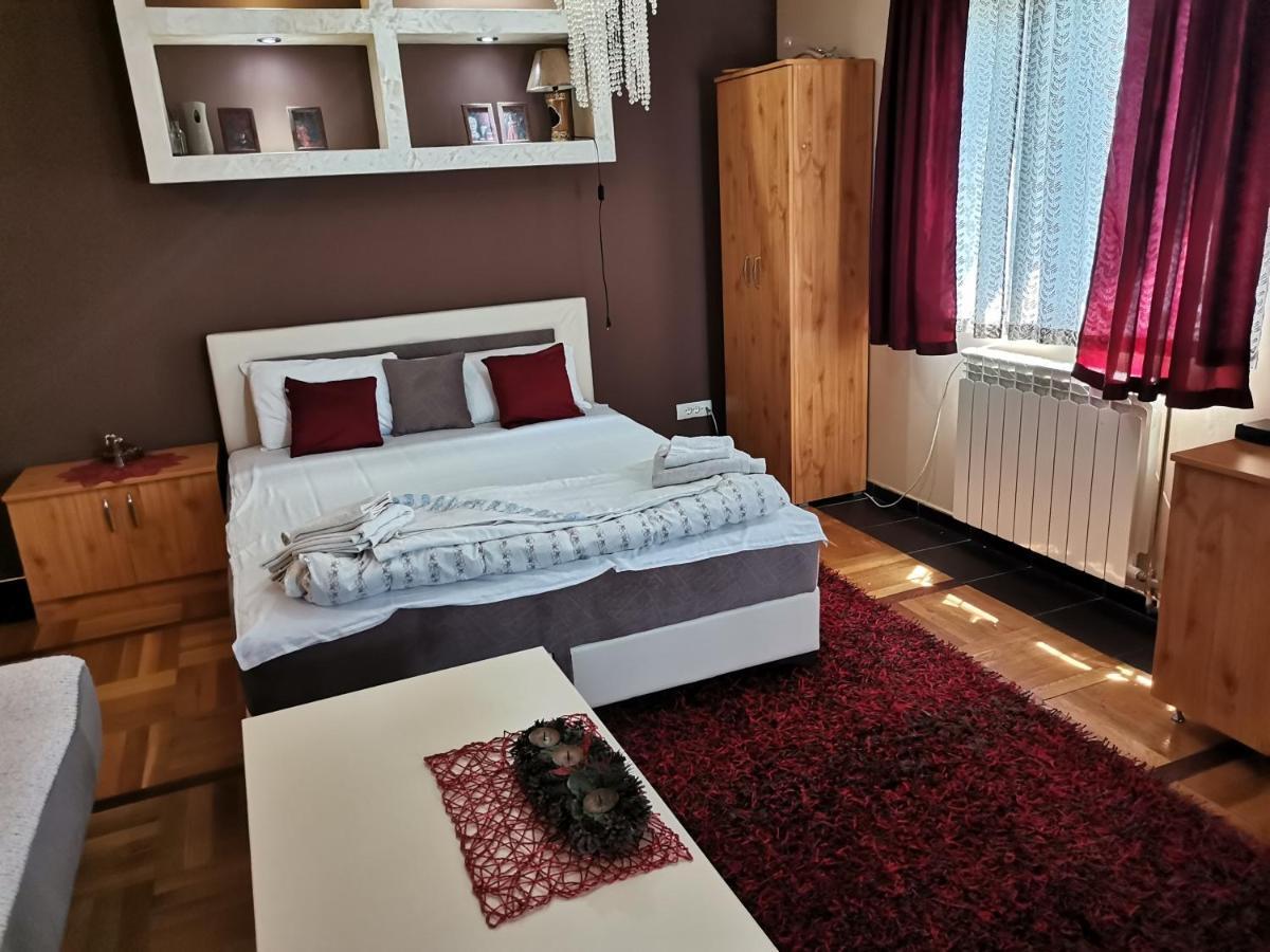 Airport Apartments Belgrade Luaran gambar